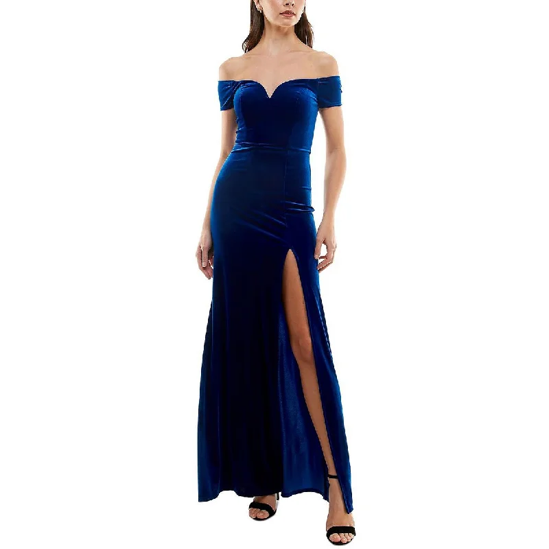 B. Darlin Womens Juniors Velvet Off-The-Shoulder Evening Dress