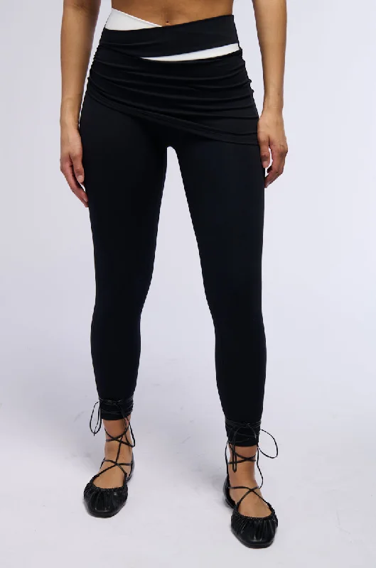 PAXTON LEGGING WITH SKIRT OVERLAY