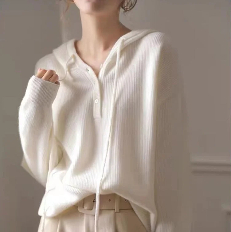 NiDELL White Hooded Sweater Women's . Early Autumn New Lazy Wind Top Thin V-neck Solid Color Sweater