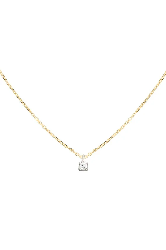 Elegant Rose Gold Jewelry For A Stylish Touch Small Minibox 18K Gold Necklace w. Diamond
